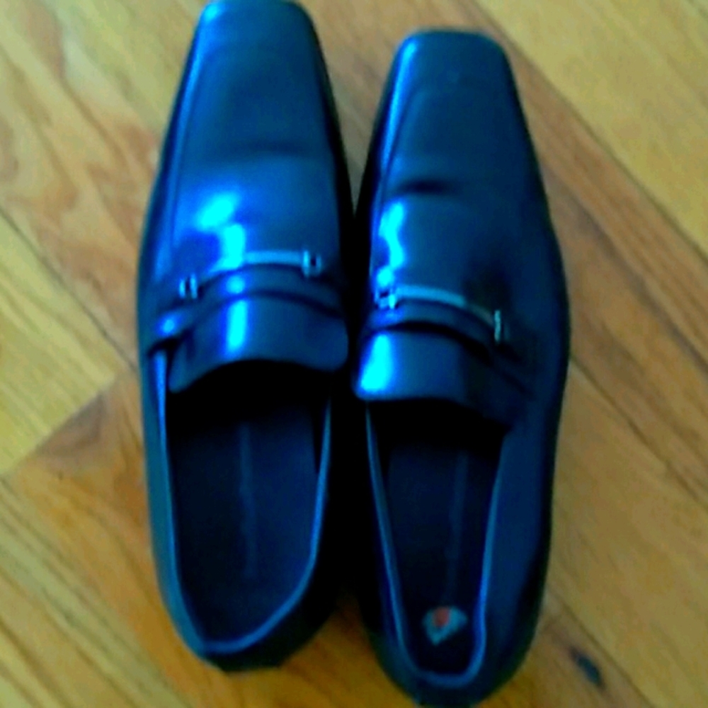 Perry Ellis dress shoes
